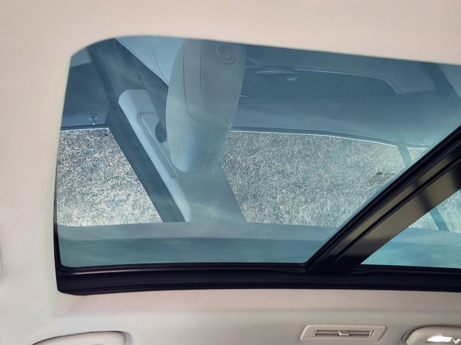 Certified 2023 Cadillac XT6 Premium Luxury w/ Technology Package image 6