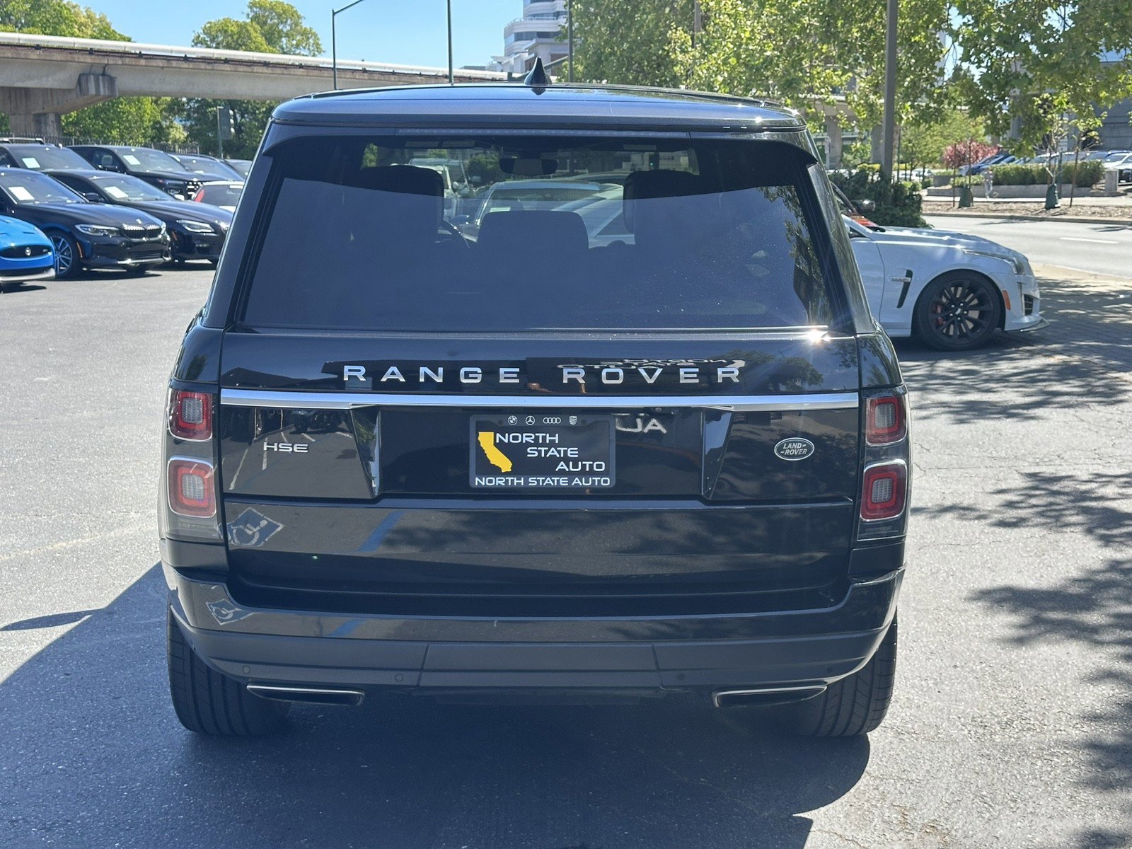 Used 2018 Land Rover Range Rover HSE image 10