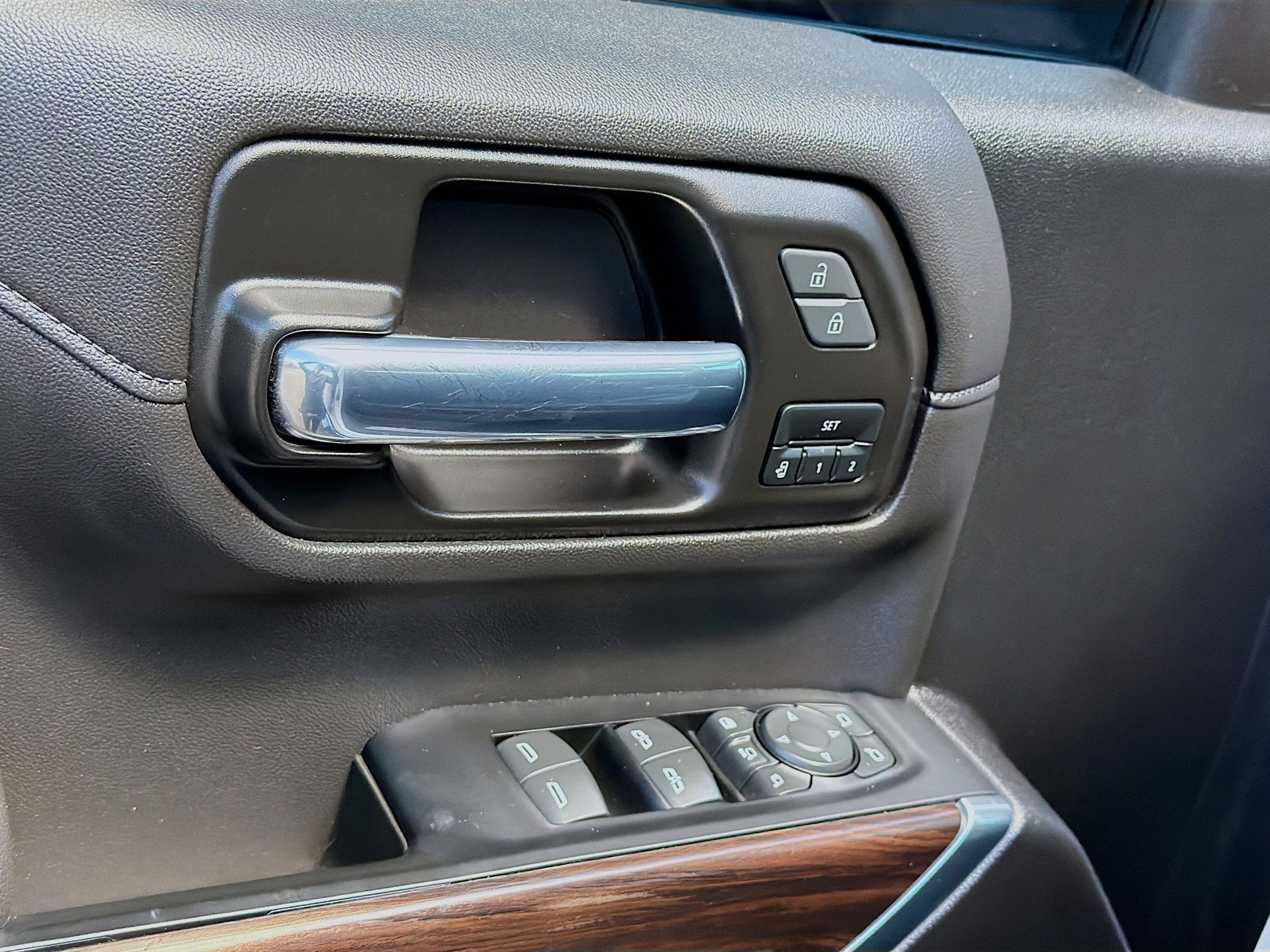 Used 2022 GMC Sierra 2500 SLT image 22