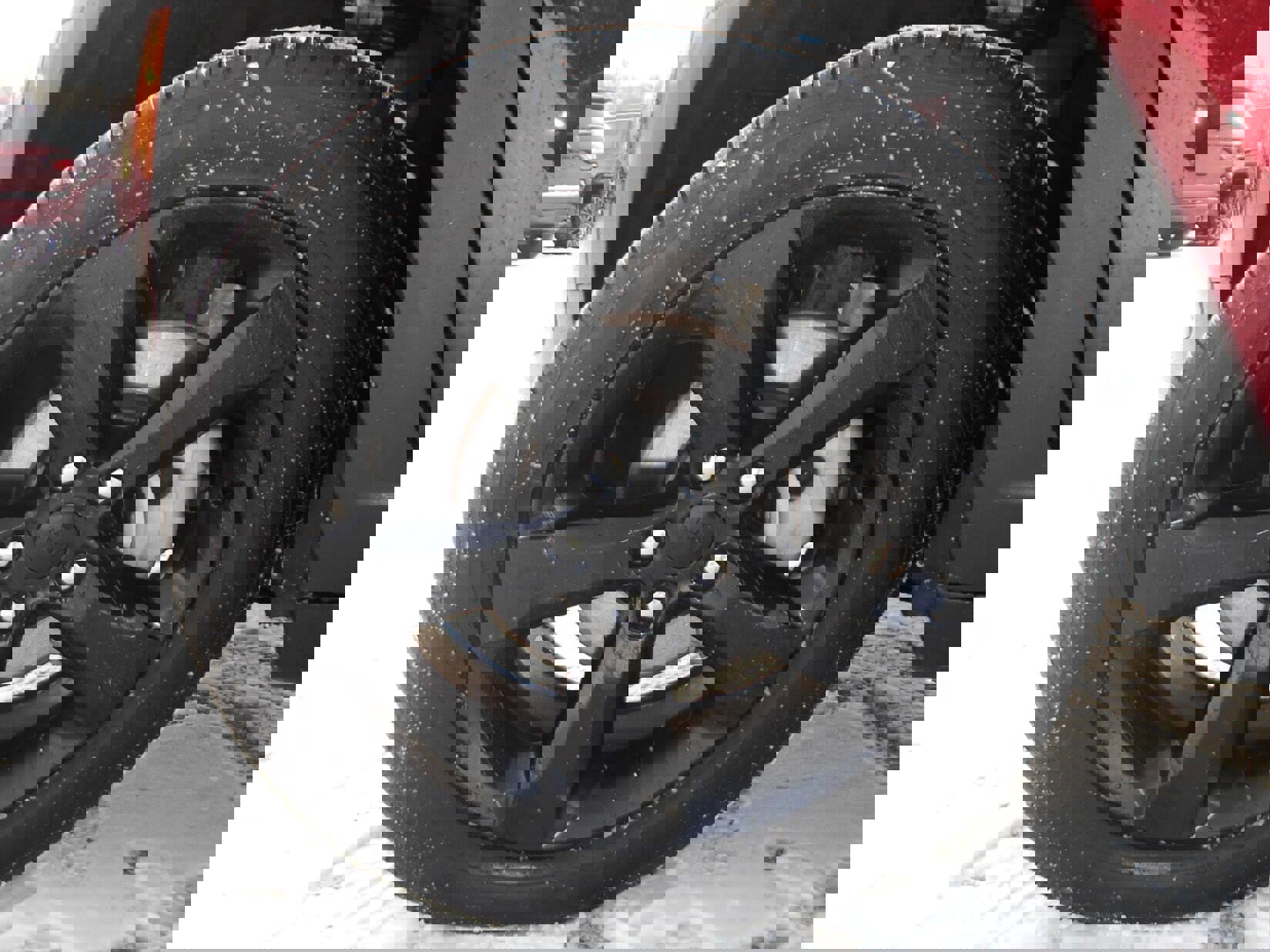 Certified 2024 Jeep Grand Cherokee Limited w/ Black Appearance Package image 11