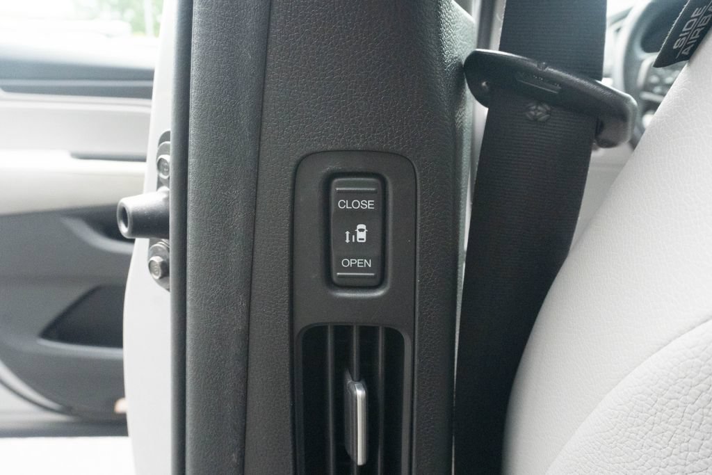 Used 2022 Honda Odyssey EX-L image 21