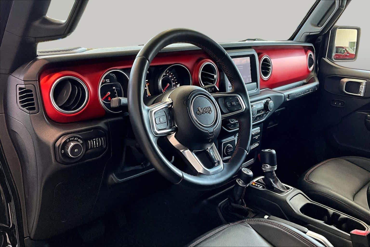 Used 2018 Jeep Wrangler Unlimited Rubicon AWD/4WD image 19