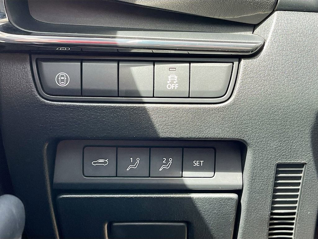 Used 2020 MAZDA MAZDA3 AWD Sedan w/ Preferred Package image 10