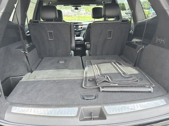 Used 2023 Cadillac XT6 Premium Luxury w/ Technology Package FWD image 23