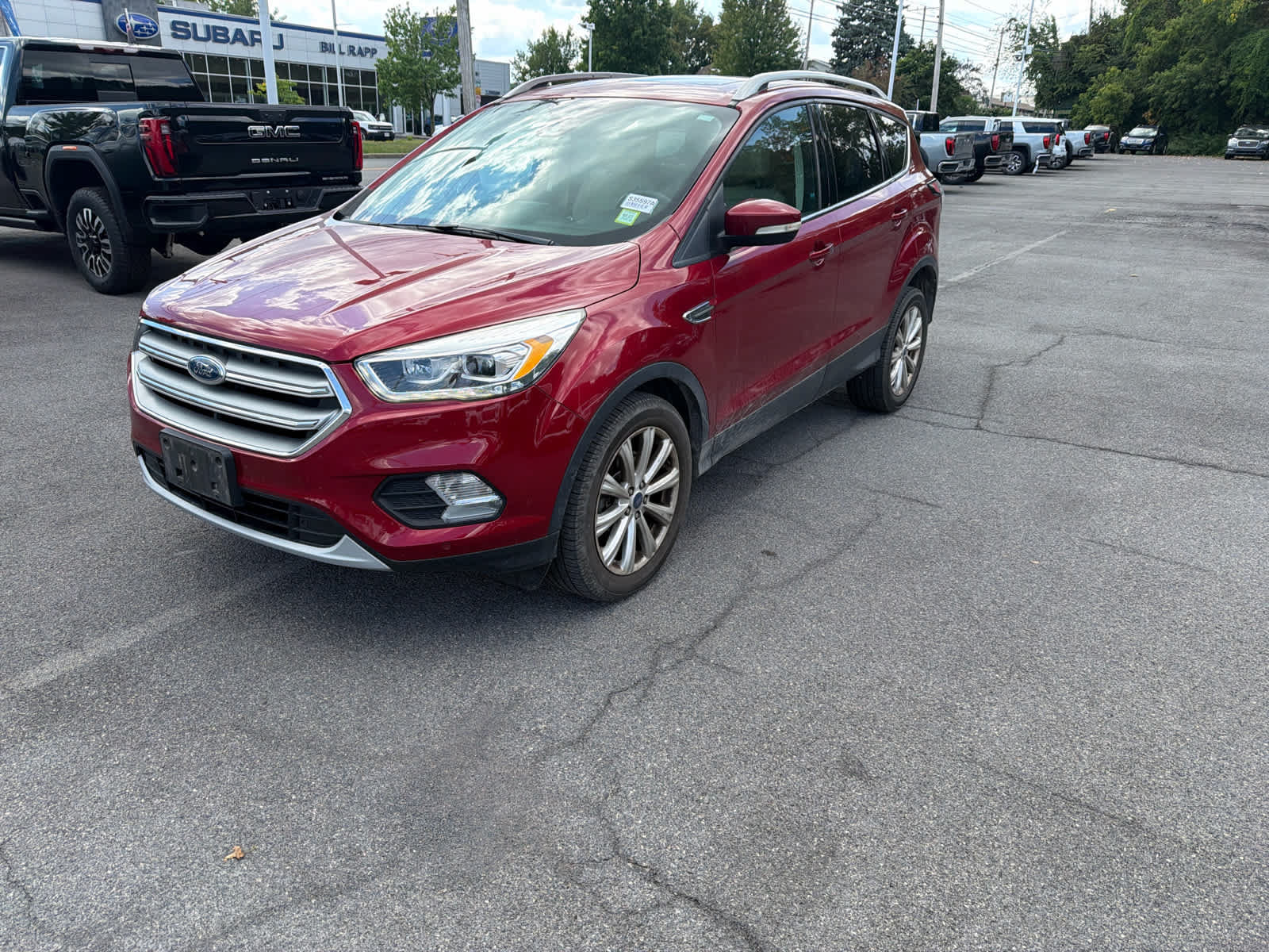Used 2017 Ford Escape Titanium w/ Equipment Group 301A AWD/4WD image 13