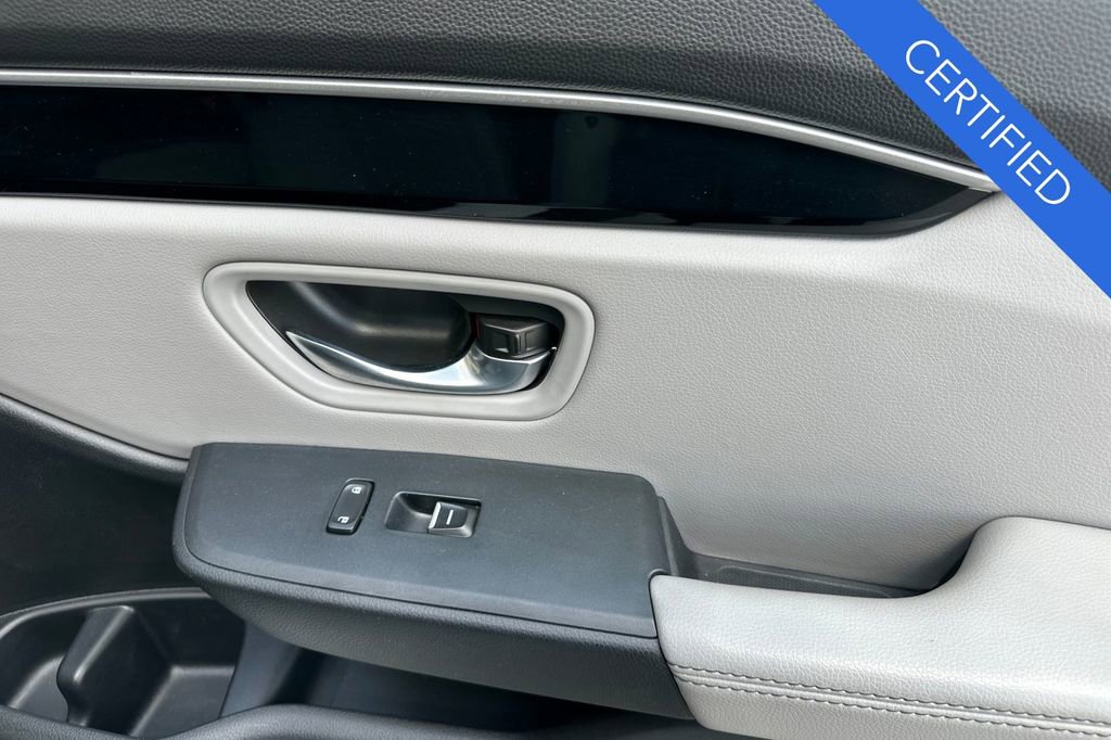 Certified 2025 Honda Pilot EX-L image 21