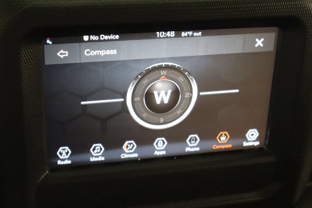 Used 2022 Jeep Wrangler Sport AWD/4WD image 25