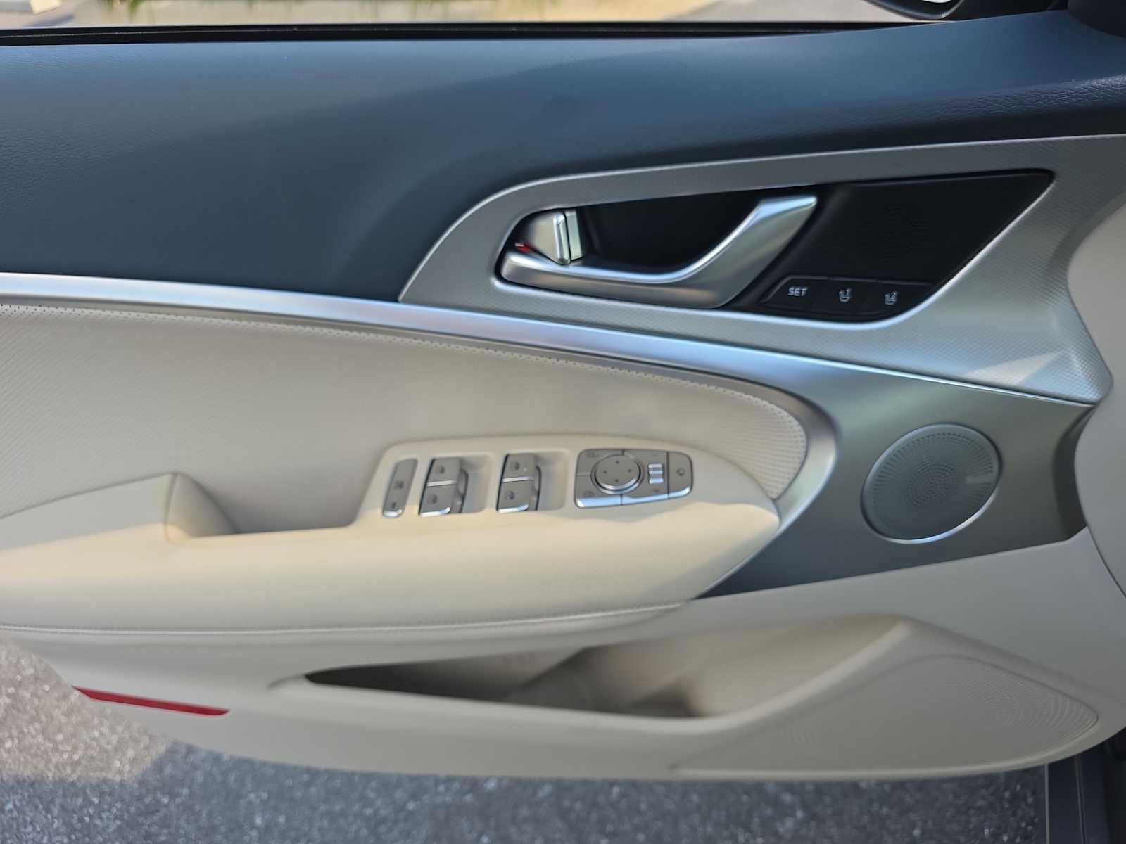 New 2026 Genesis G70 2.5T Prestige image 19