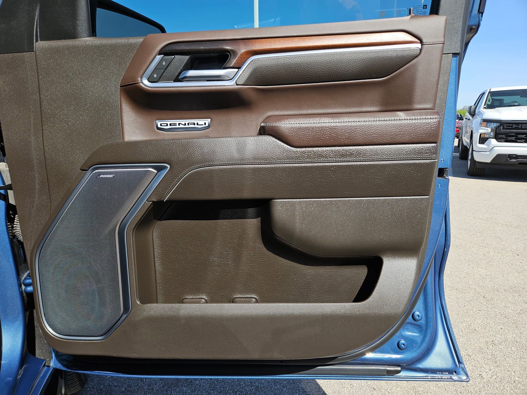 Used 2024 GMC Sierra 1500 Denali w/ Denali Reserve Package image 29