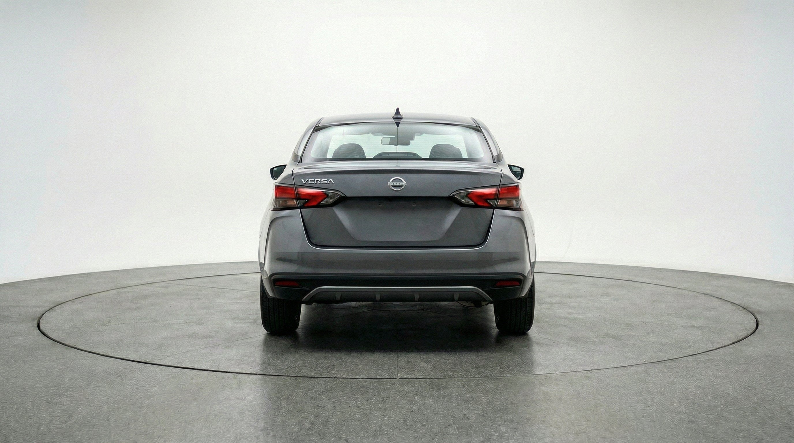 Used 2025 Nissan Versa SV FWD image 7