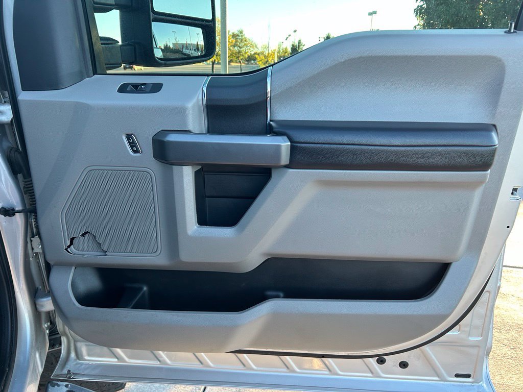 Used 2019 Ford F250 XLT w/ XLT Value Package AWD/4WD image 32