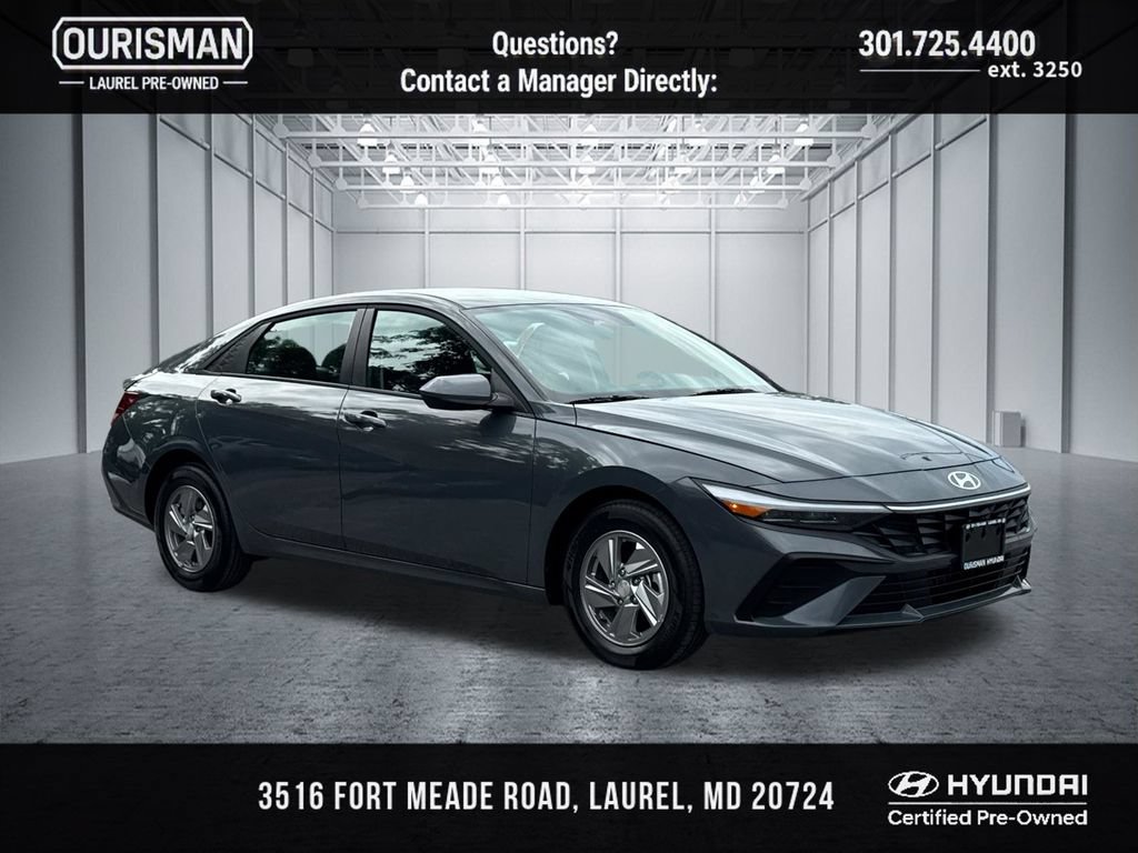 Certified 2026 Hyundai Elantra SE w/ Cargo Package FWD image 1