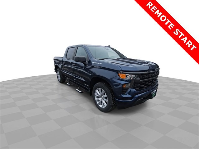 Used 2022 Chevrolet Silverado 1500 Custom image 2