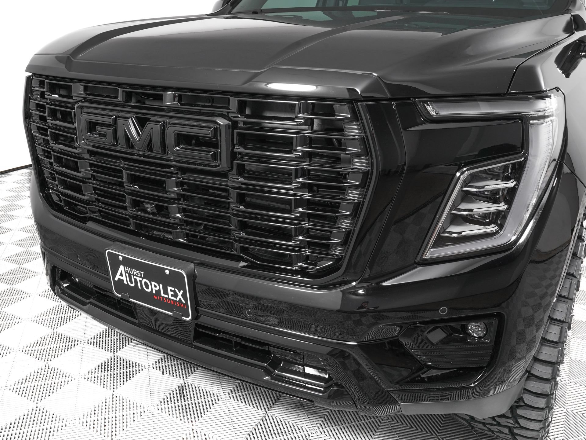 Used 2026 GMC Yukon Denali w/ Denali Reserve Package AWD/4WD image 33