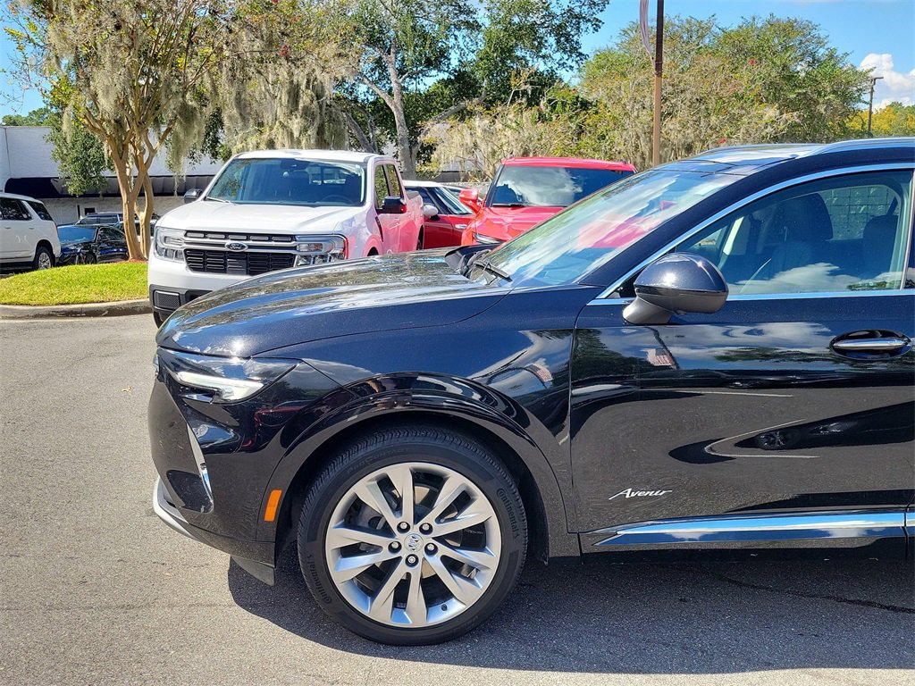 Certified 2023 Buick Envision Avenir image 5