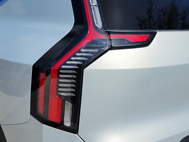 New 2026 Kia EV9 Light RWD image 14