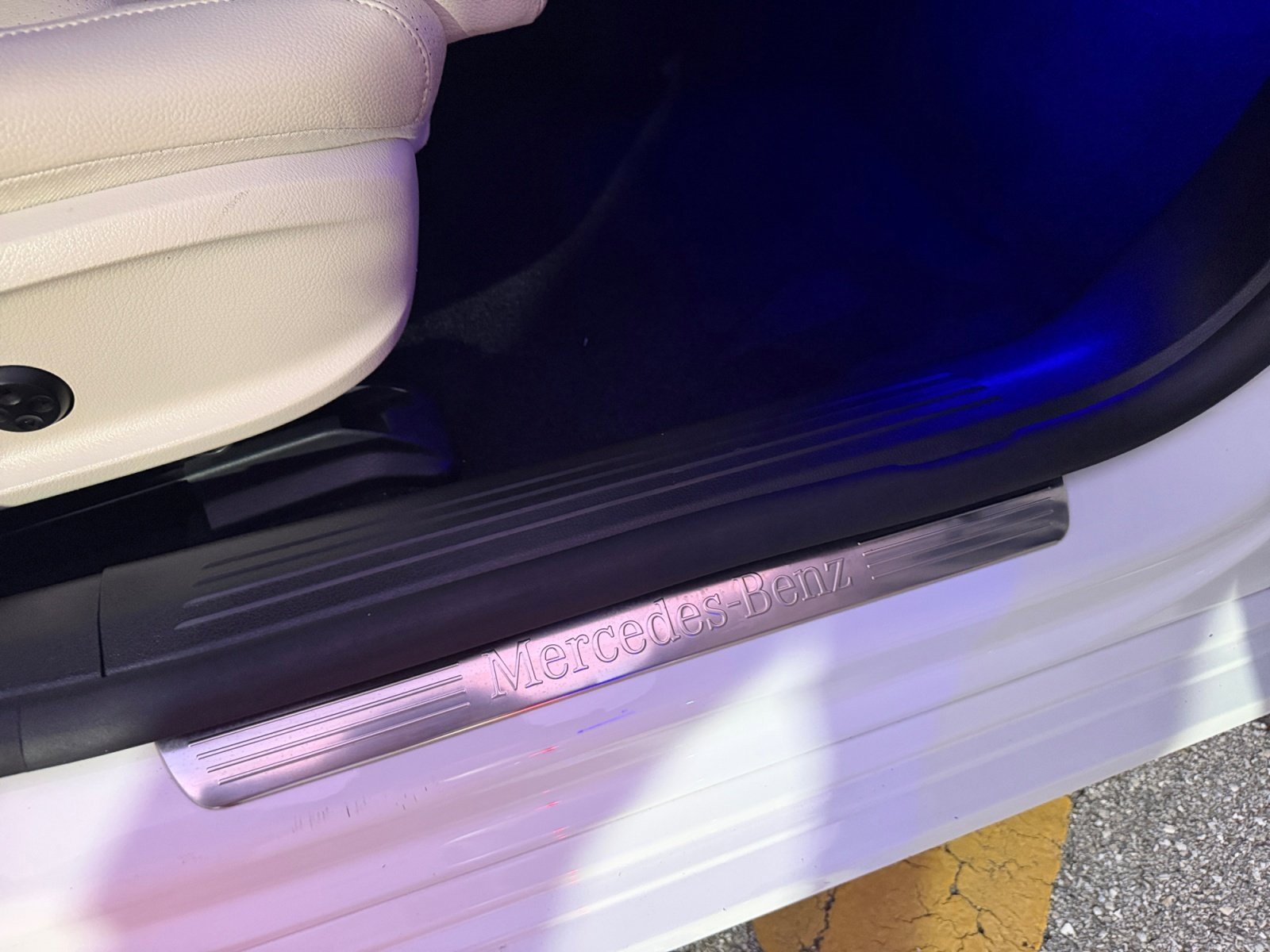 Used 2022 Mercedes-Benz CLA 250 image 23