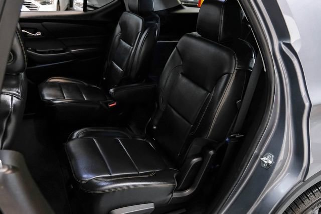 Used 2019 Chevrolet Traverse RS image 36
