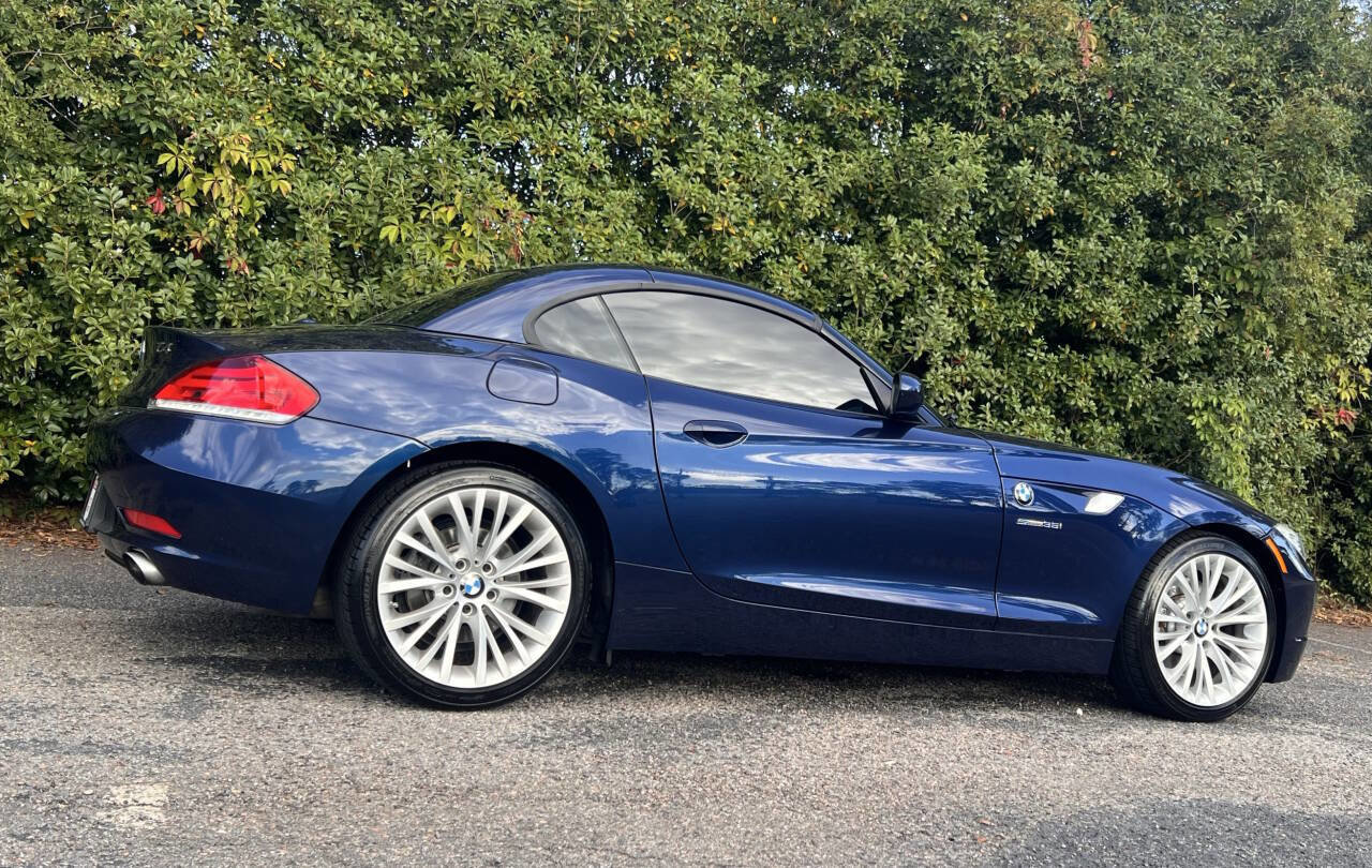 Used 2009 BMW Z4 sDrive35i image 11