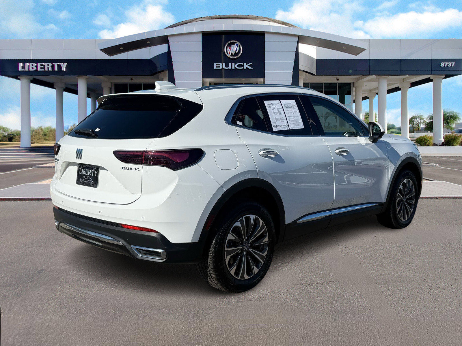 Used 2025 Buick Envision Preferred image 3