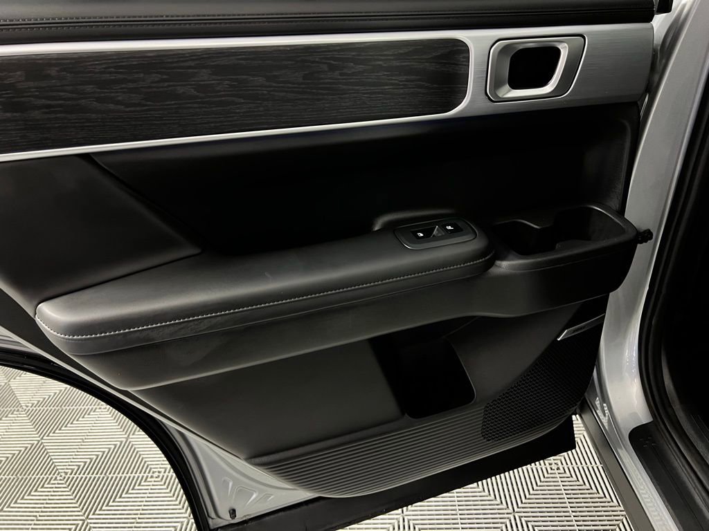 Used 2024 Hyundai Santa Fe Limited image 28