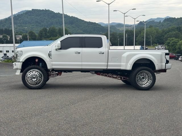 Used 2022 Ford F450 Platinum w/ FX4 Off-Road Package AWD/4WD image 4