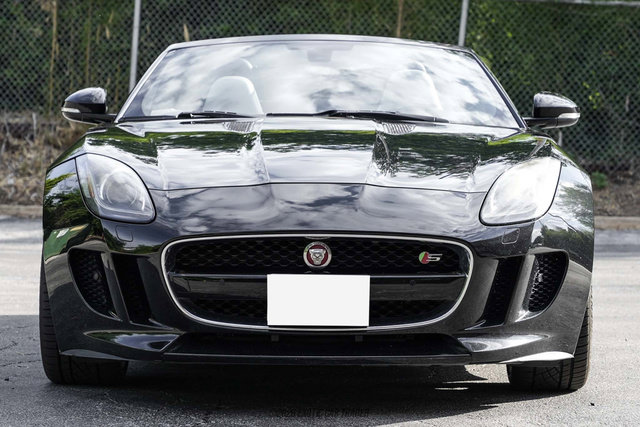 Used 2015 Jaguar F-TYPE S RWD image 13