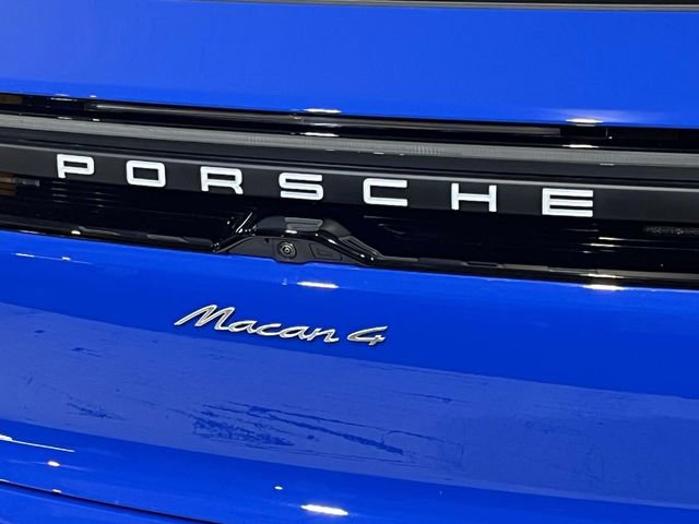 New 2026 Porsche Macan 4 Electric AWD/4WD image 11