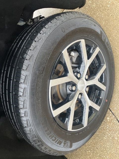 Certified 2023 Jeep Grand Cherokee L Limited image 28