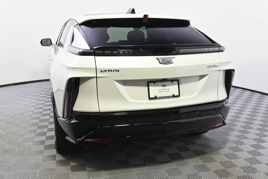 New 2025 Cadillac Lyriq Sport image 4