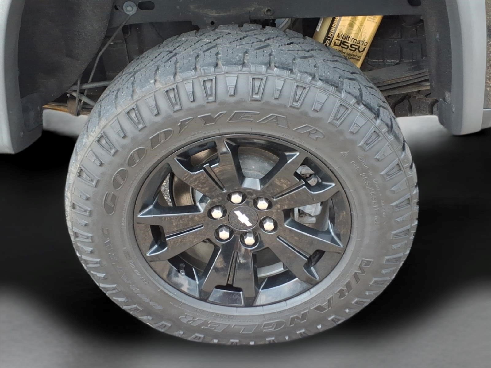 Used 2021 Chevrolet Colorado ZR2 w/ ZR2 Midnight Special Edition AWD/4WD image 10