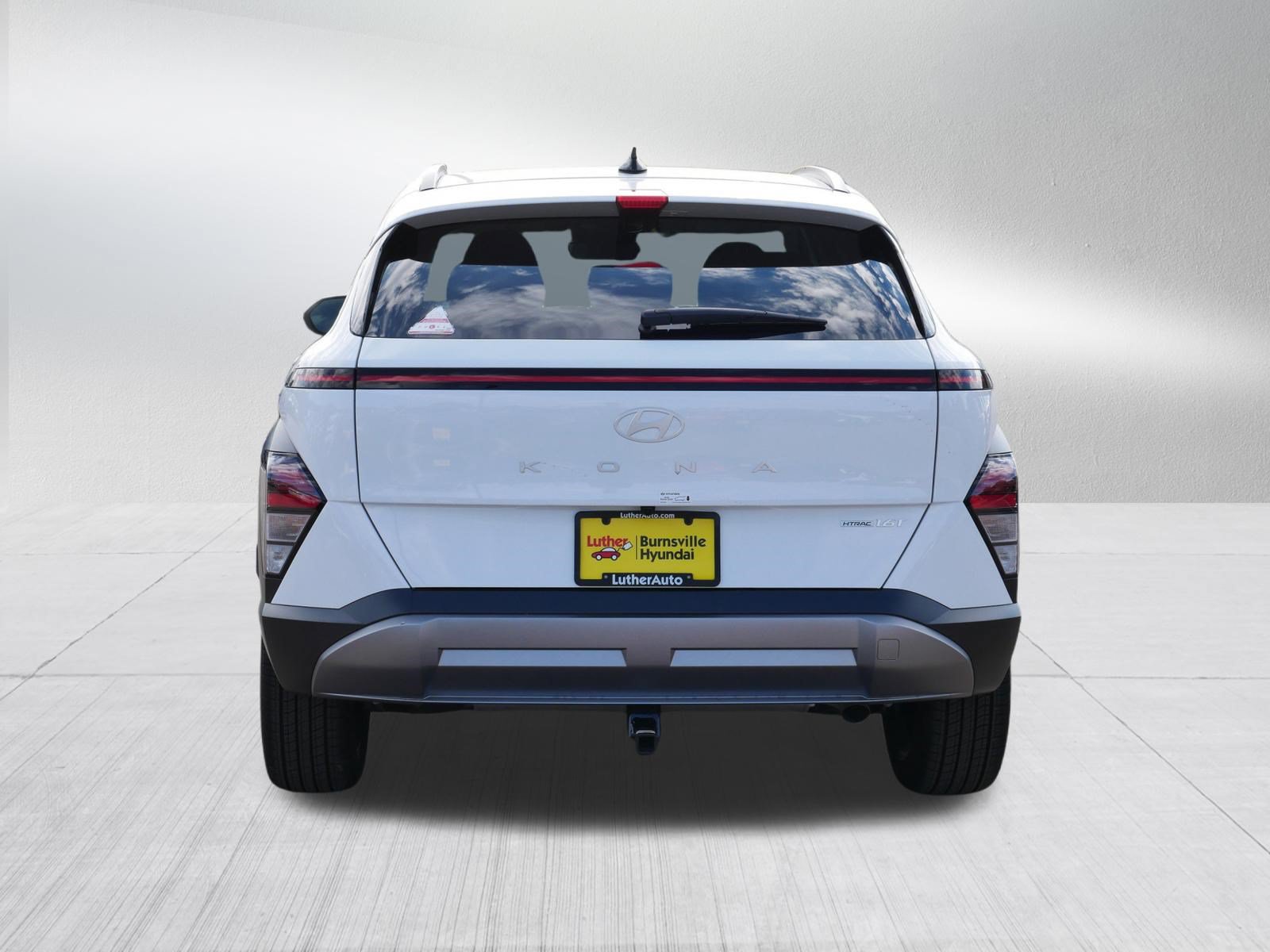 Certified 2026 Hyundai Kona SEL Premium AWD/4WD image 6