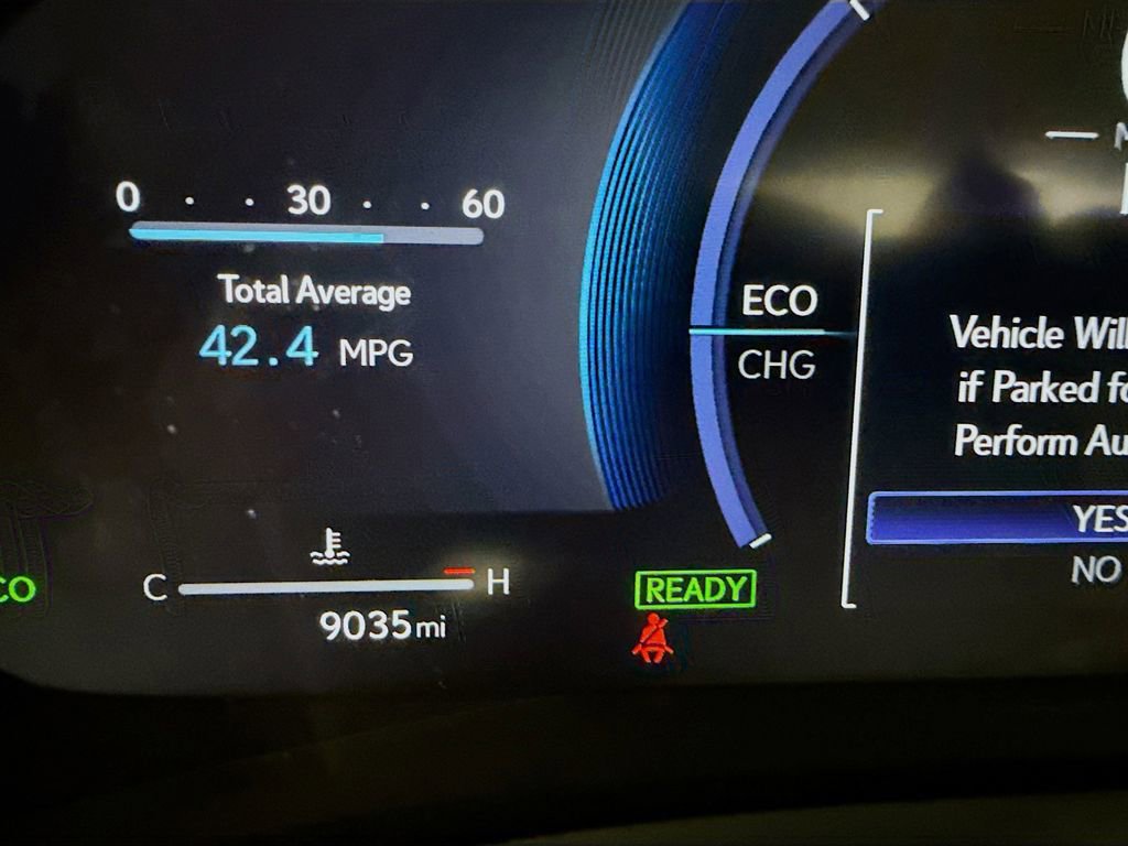 Certified 2025 Lexus UX 300h FWD image 12