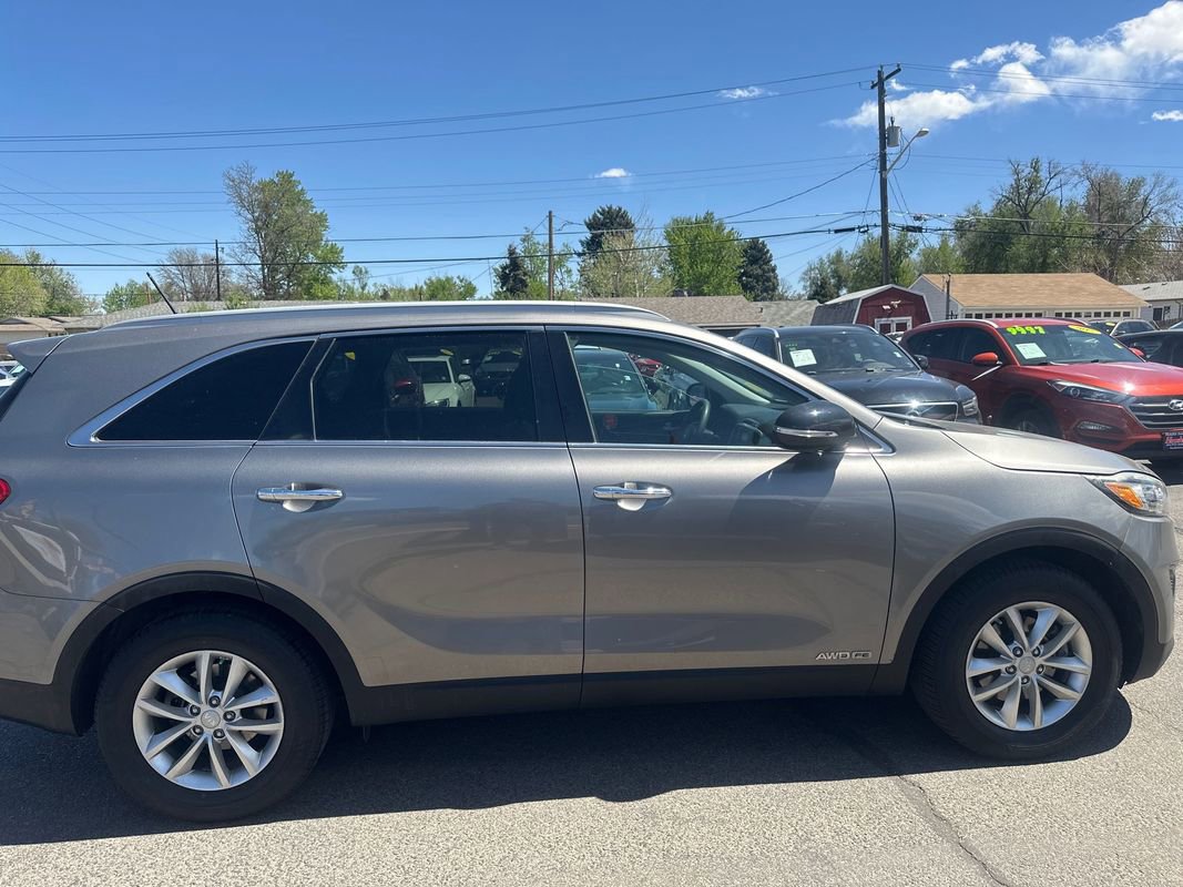 Used 2016 Kia Sorento LX AWD/4WD image 7