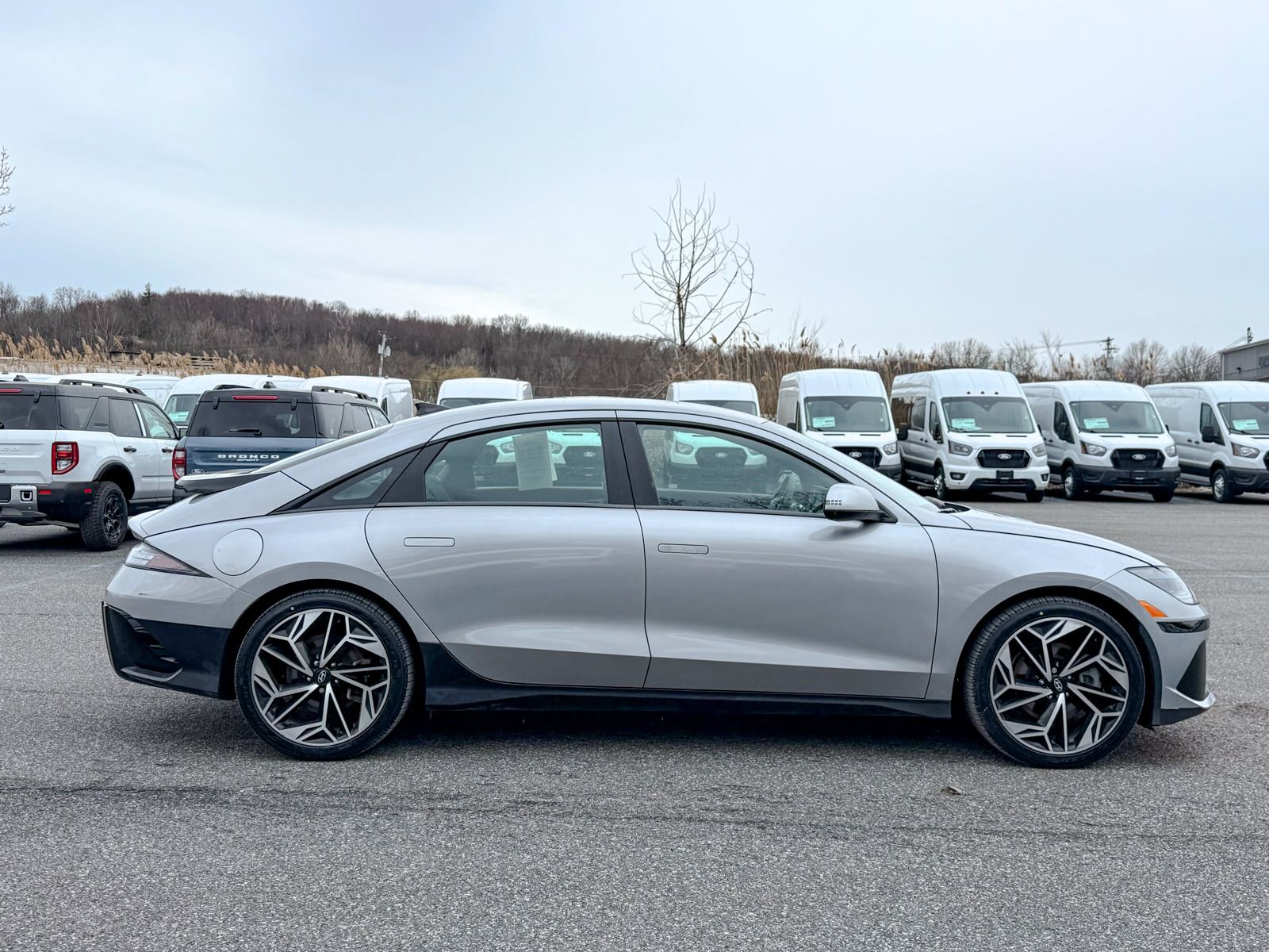 Used 2024 Hyundai Ioniq 6 SEL image 7