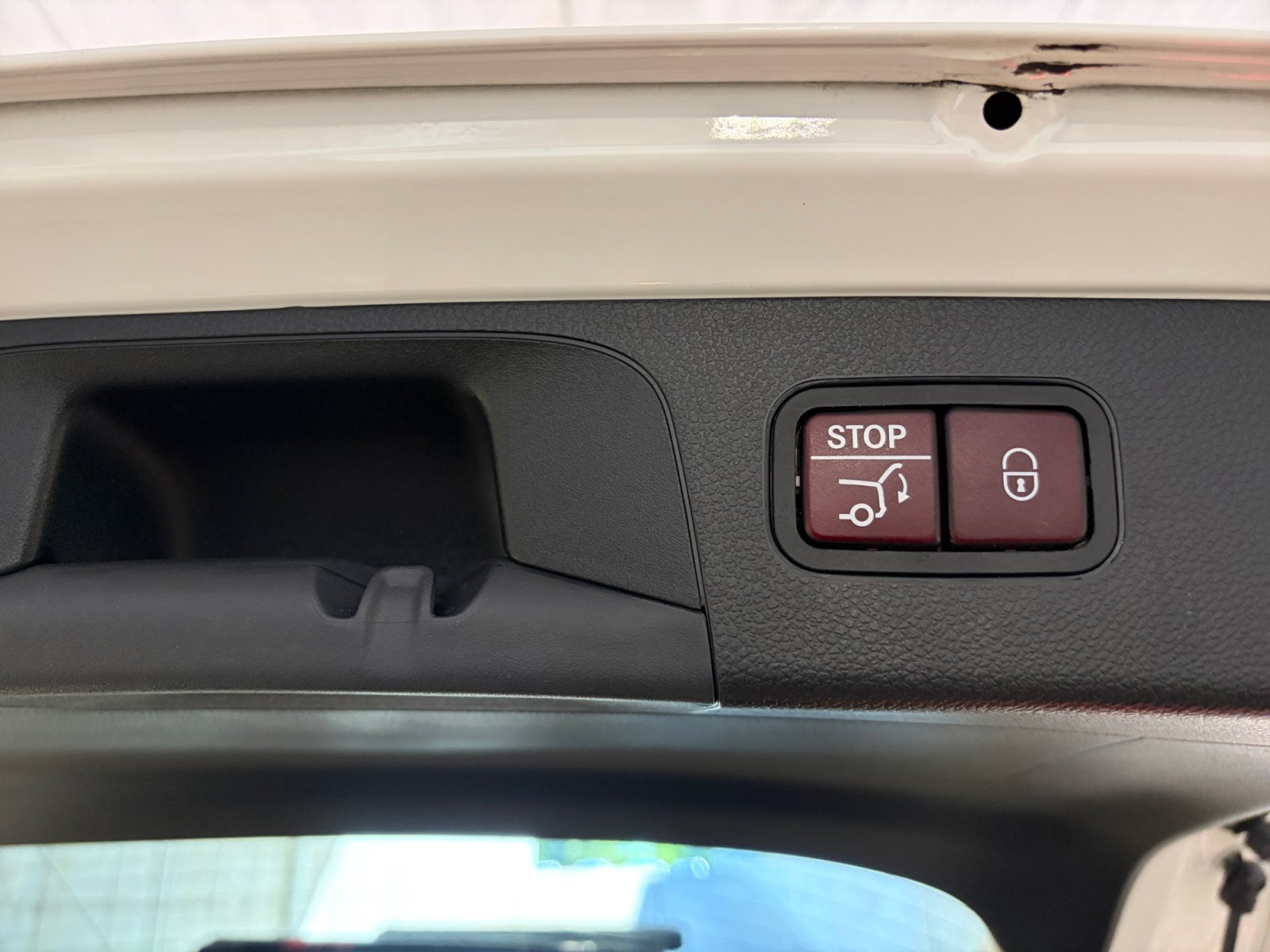 Used 2019 Mercedes-Benz GLC 300 4MATIC image 31