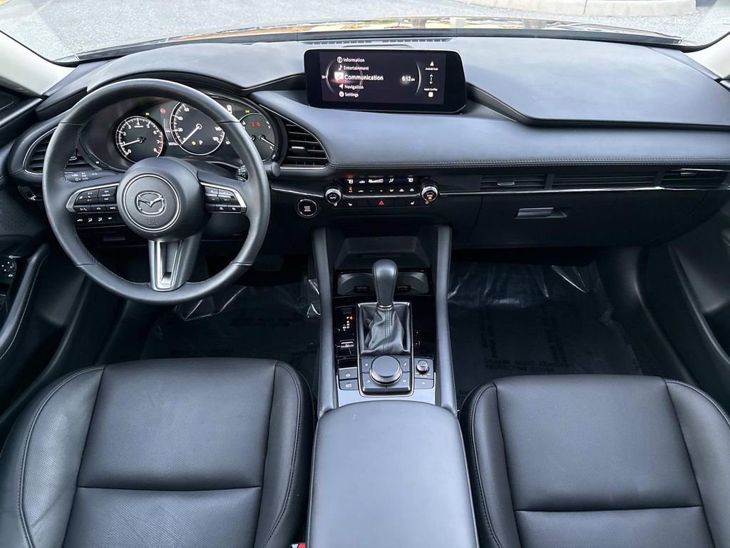 Certified 2025 MAZDA MAZDA3 2.5 Turbo Sedan w/Premium Plus image 19