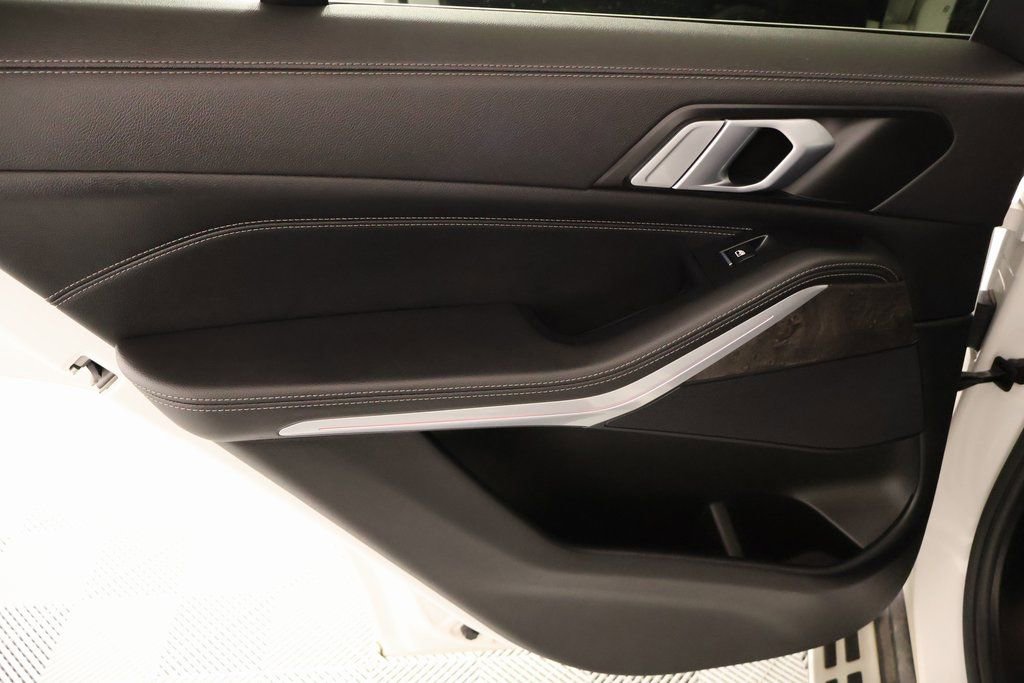 Used 2021 BMW X5 xDrive40i w/ Premium Package 2 image 19