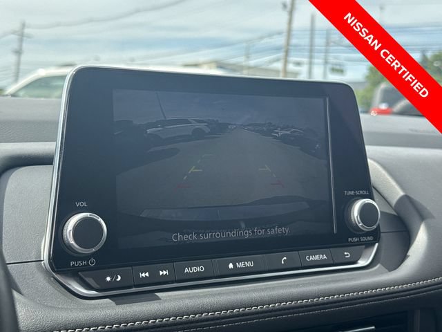Certified 2024 Nissan Rogue SV w/ SV Premium Package AWD/4WD image 17