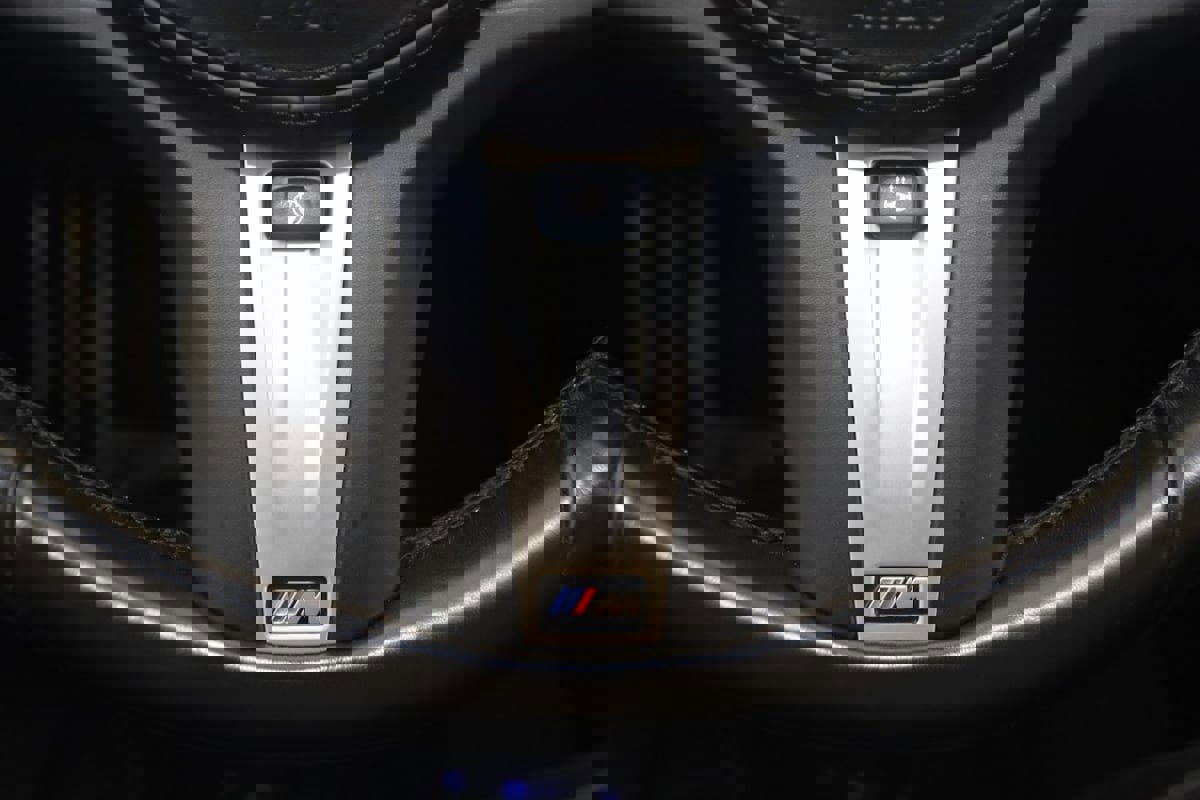 Used 2022 BMW 330i xDrive Sedan w/ M Sport Package image 38