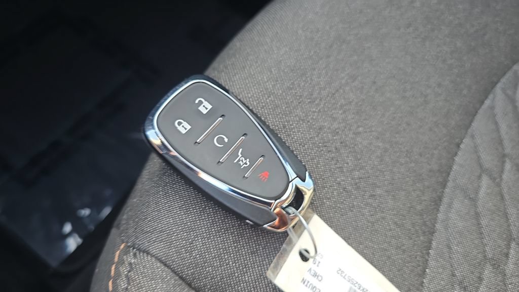 Used 2019 Chevrolet Equinox LT AWD/4WD image 32