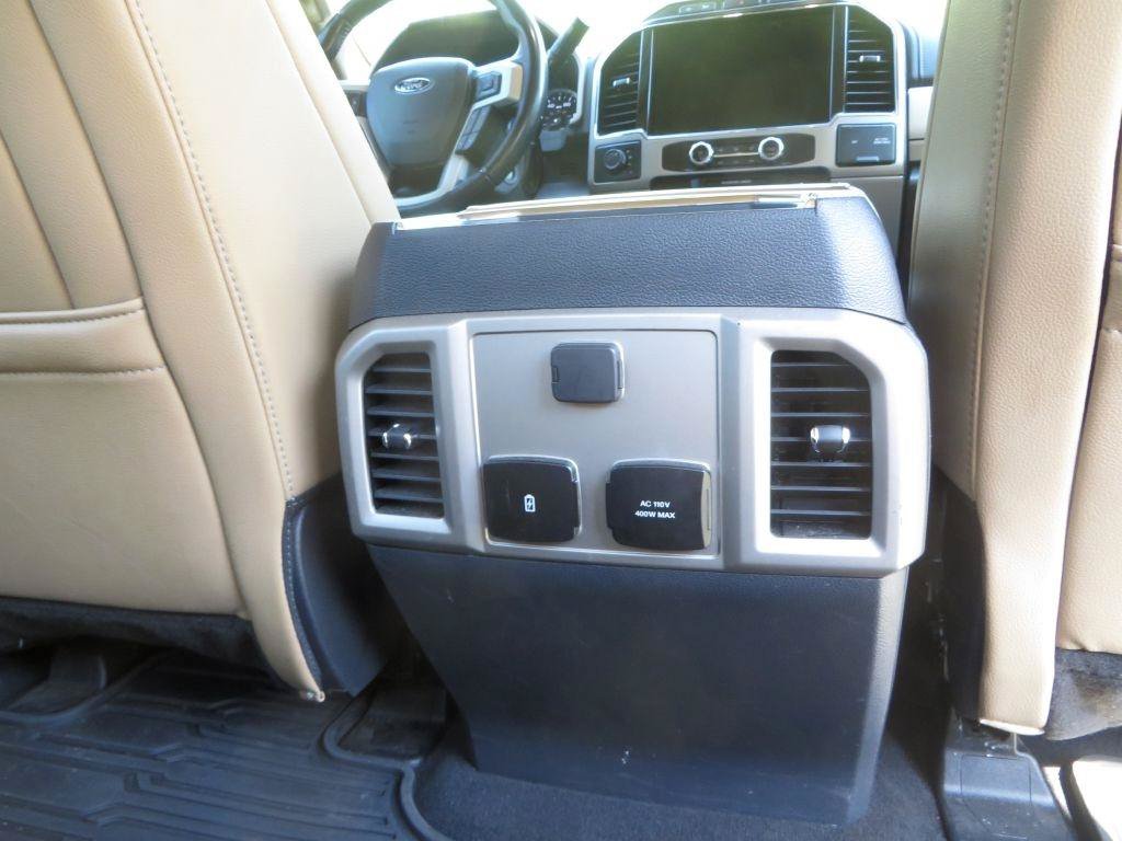 Used 2022 Ford F250 Lariat w/ Lariat Value Package AWD/4WD image 29