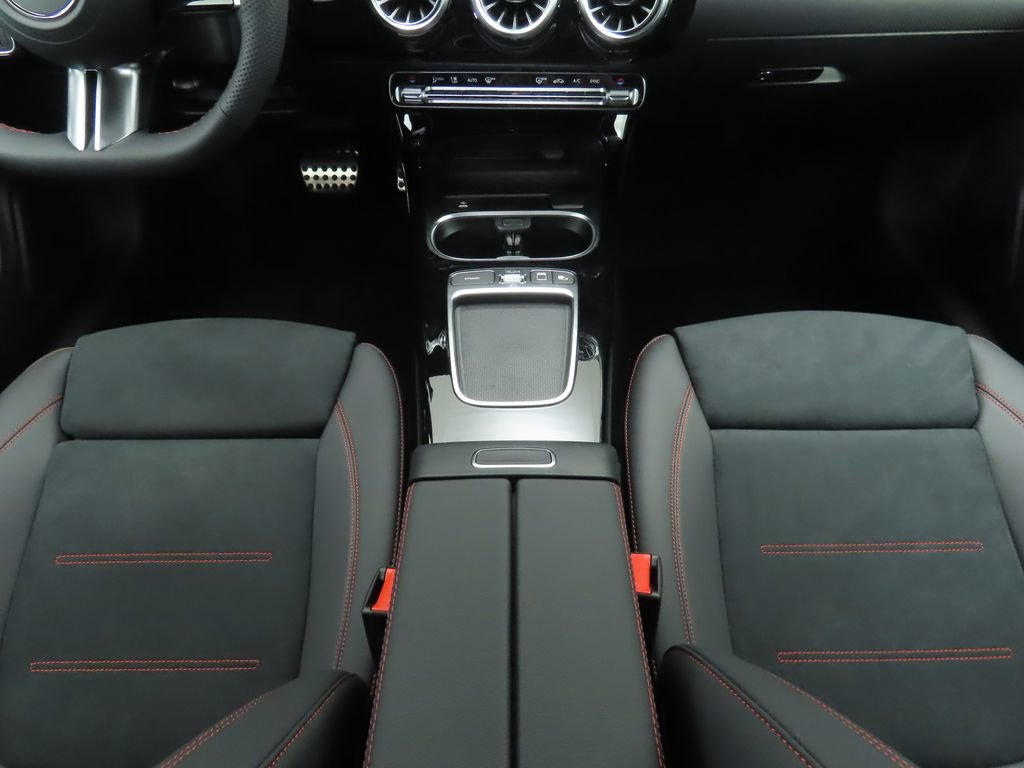 New 2026 Mercedes-Benz CLA 250 4MATIC image 16