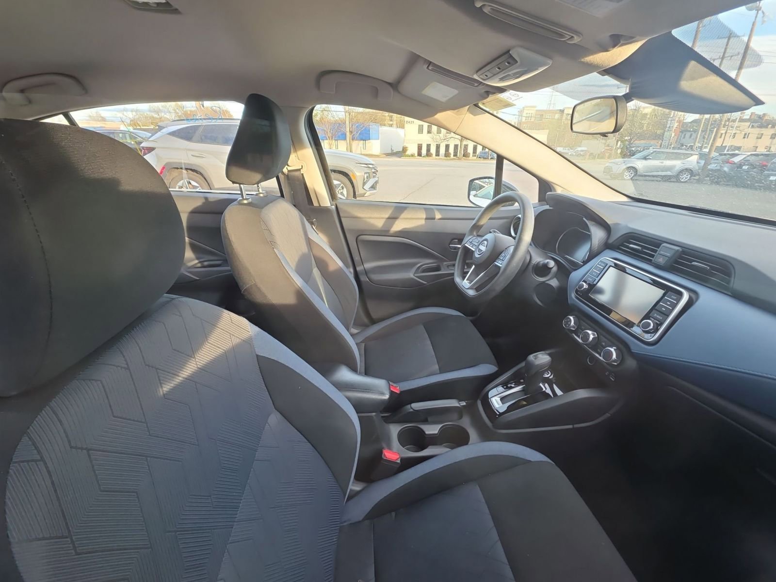 Used 2025 Nissan Versa SV image 10