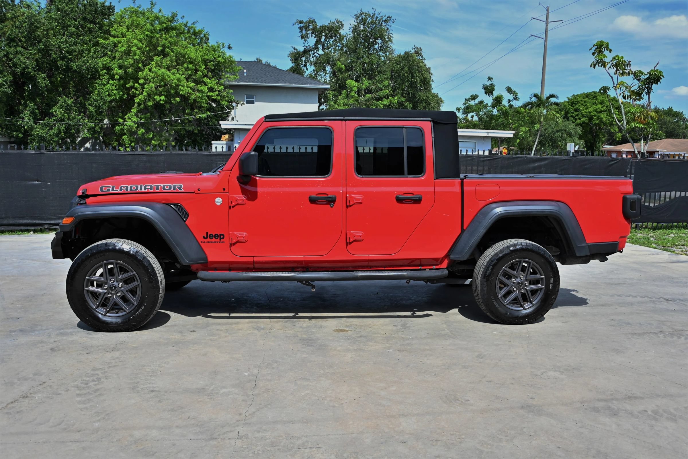 Used 2020 Jeep Gladiator Sport w/ Quick Order Package 24S AWD/4WD image 5