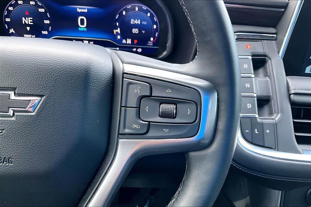 Used 2023 Chevrolet Tahoe Z71 w/ Luxury Package image 23