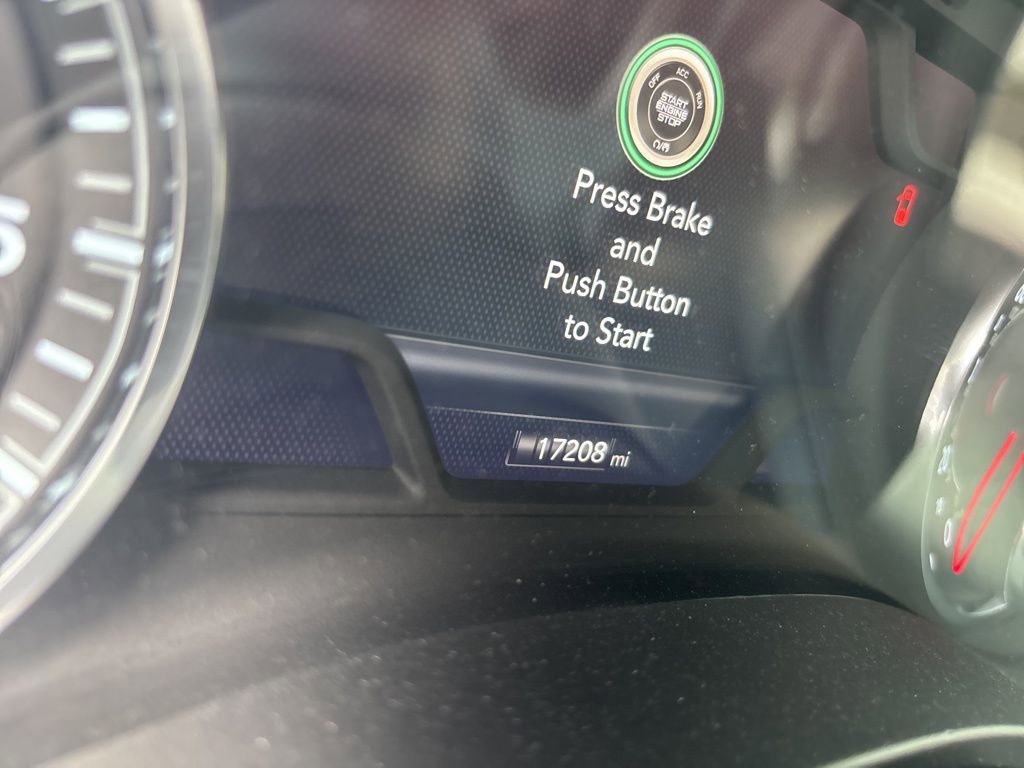 Used 2025 RAM 1500 Laramie w/ Sport Appearance Package image 16