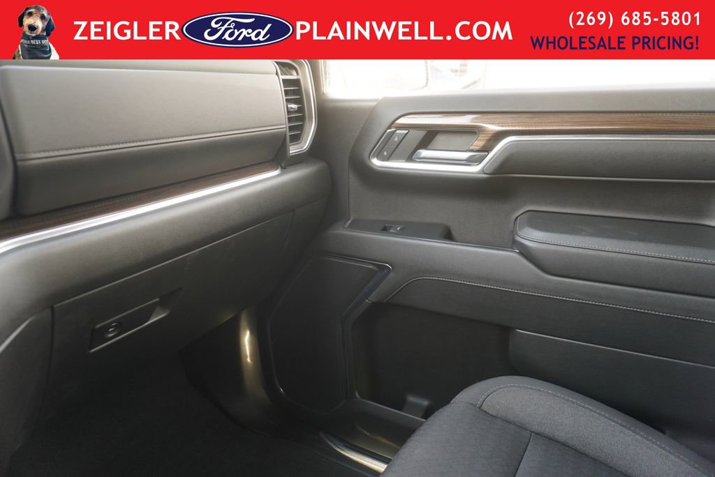 Used 2023 Chevrolet Silverado 1500 LT image 30