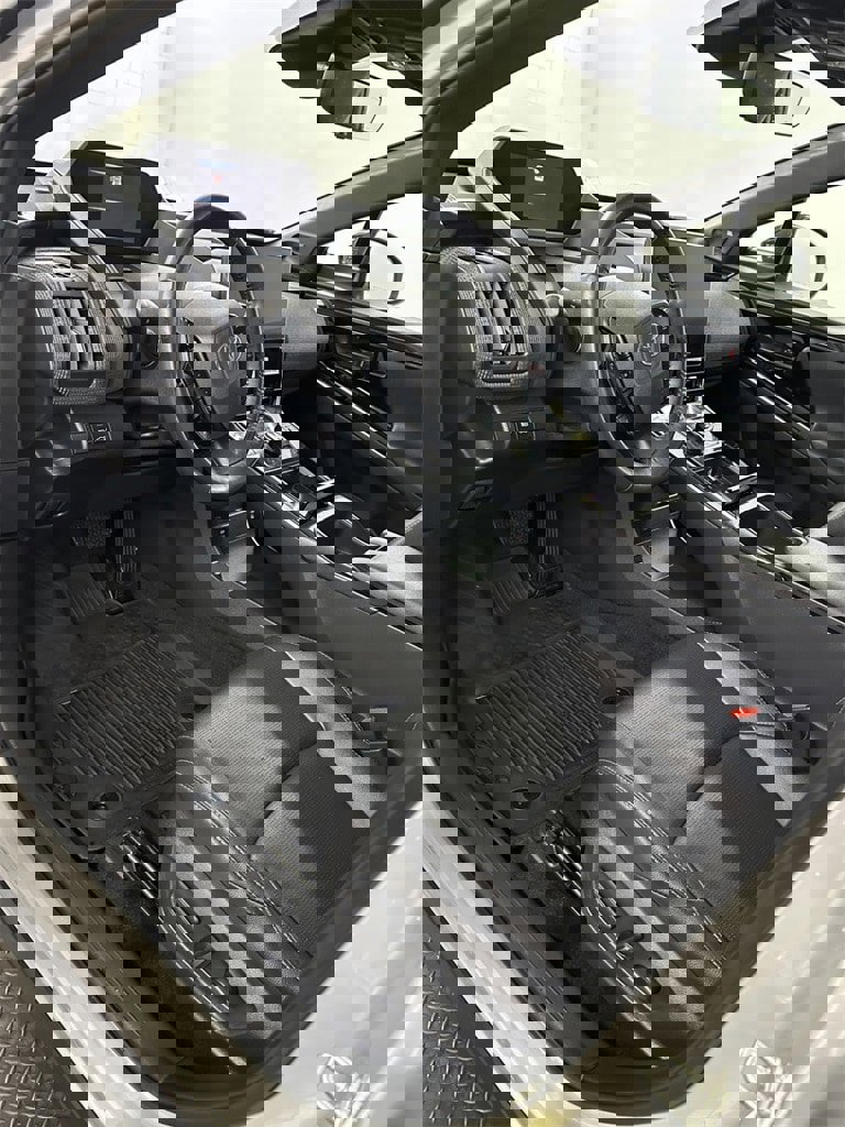 Used 2023 Toyota bZ4X Limited image 11