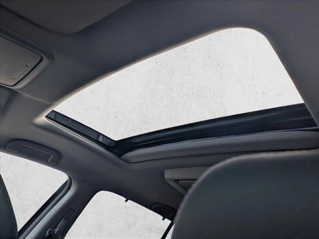 Used 2022 Honda Pilot Touring image 16